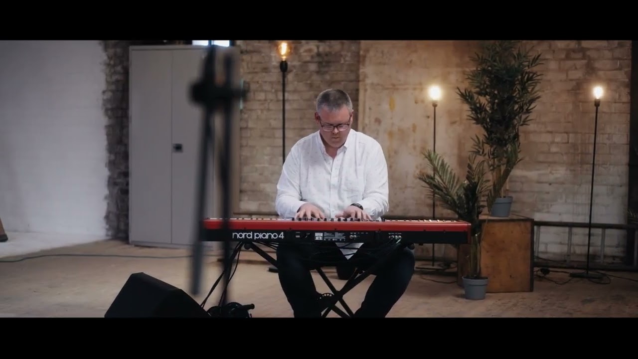 Atlantic Sessions | Ryan Molloy | Bruach na Carraige Báine