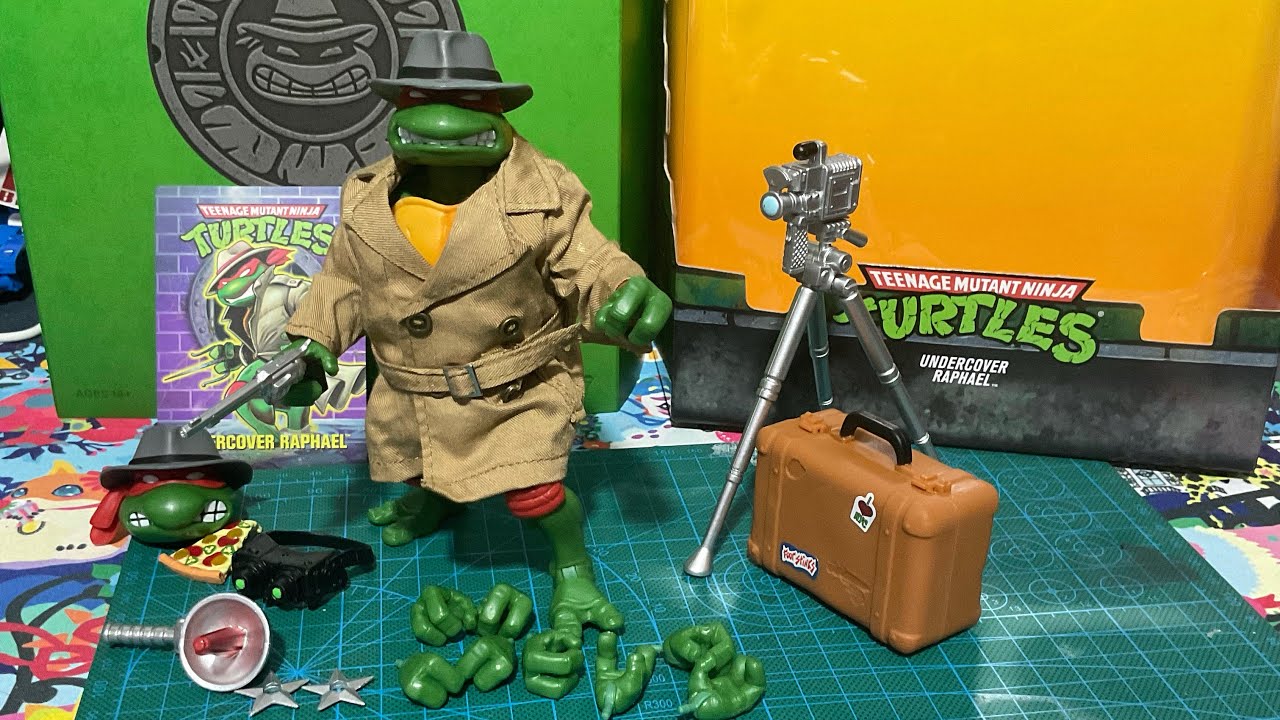@BigBadToyStore exclusive TMNT undercover Raphael -@alstoyreview7343