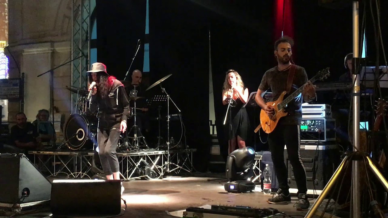Gerardina Trovato ☆ Voglio di più (Live)