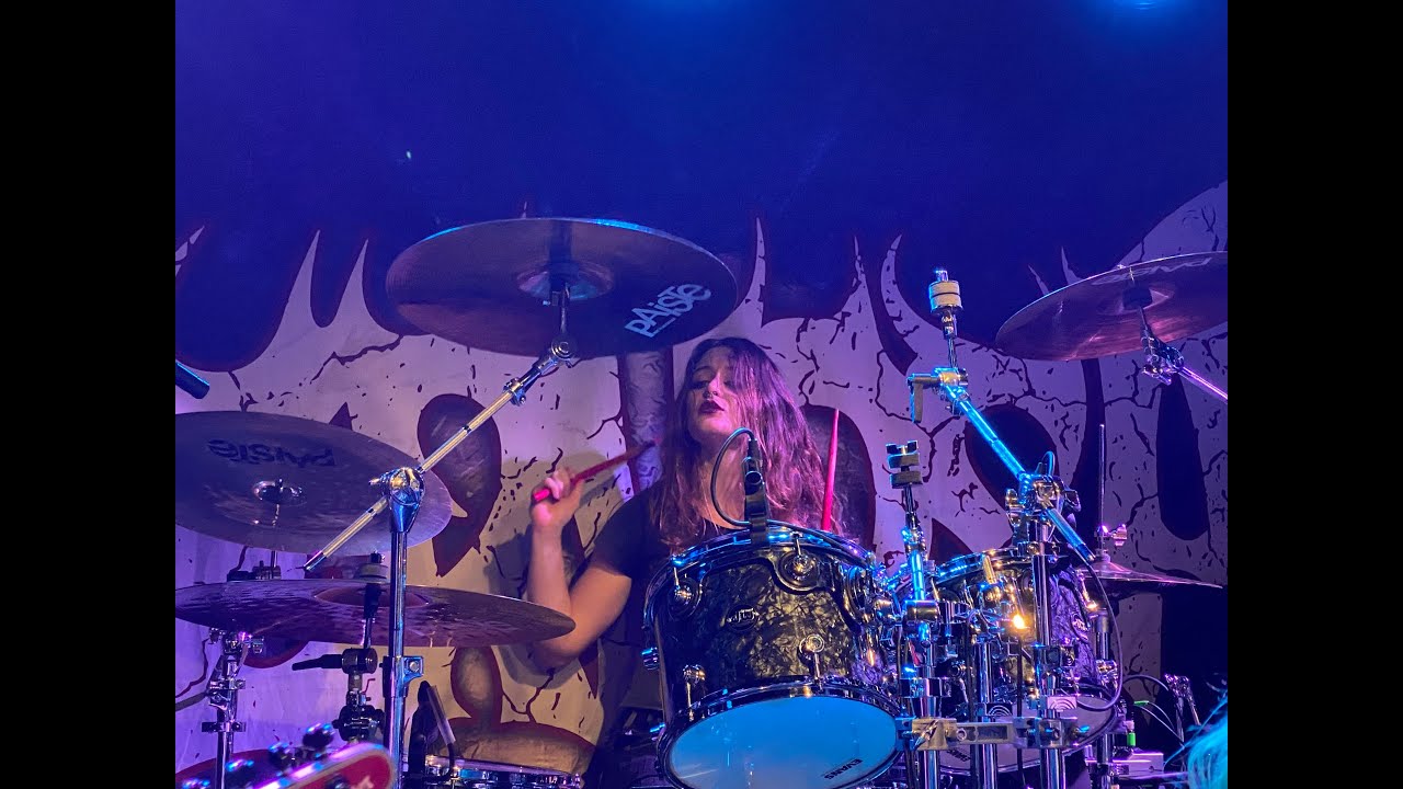 Nervosa - Perpetual Chaos (live 2025), Weinheim