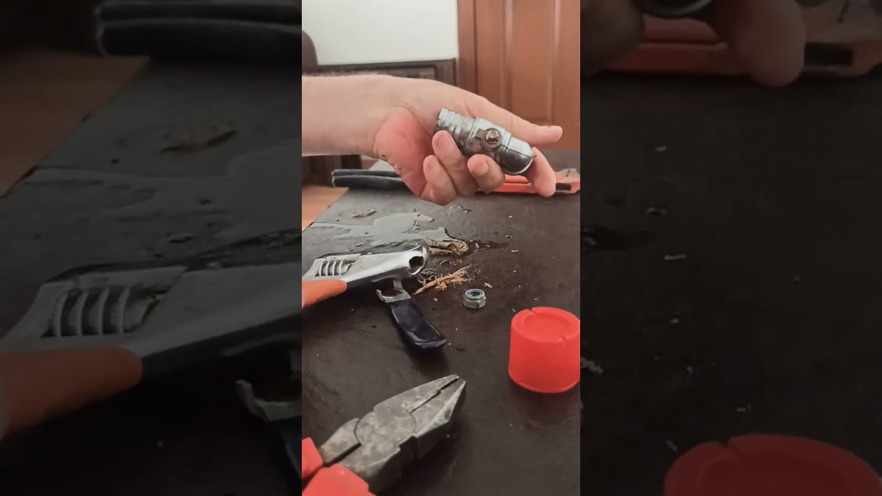 Tuvalet bas tamiri/Toilet bass repair