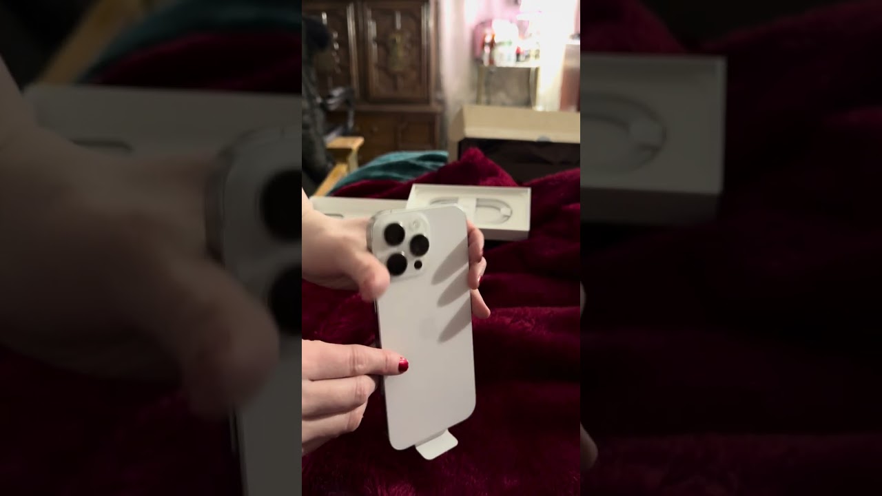 Unboxing iPhone 16 Pro Max White Titanium