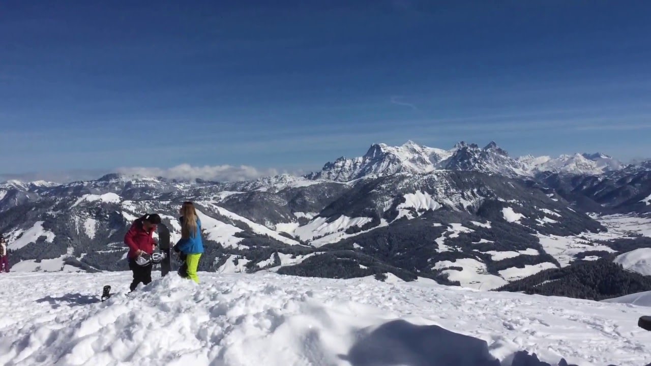 Rundumblick vom Harschbichl  Bergstation  St. Johann - Oberndorf in Tirol