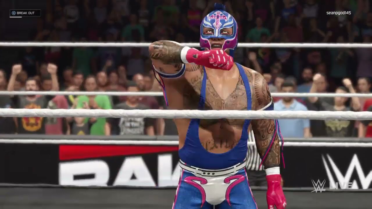 WWE 2K25 - Rey Mysterio vs. Austin Theory - Falls Count Anywhere (M)