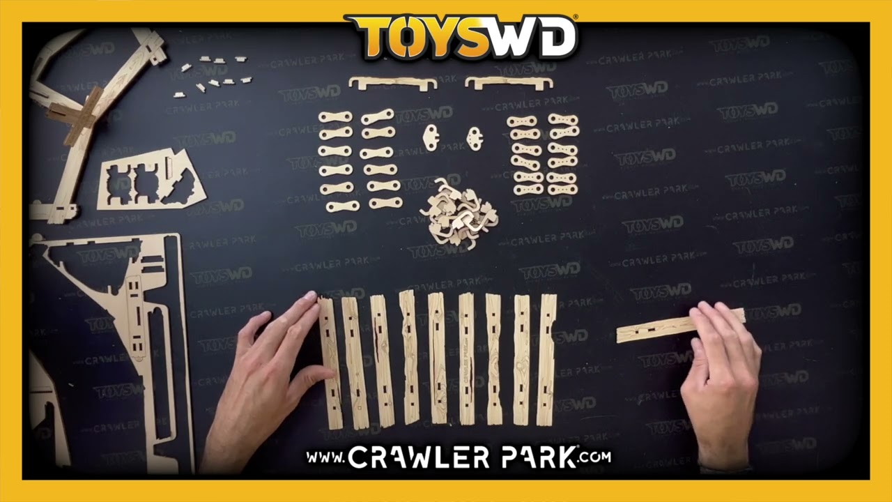 Assembly Lateral Twist Obstacle Crawler Park