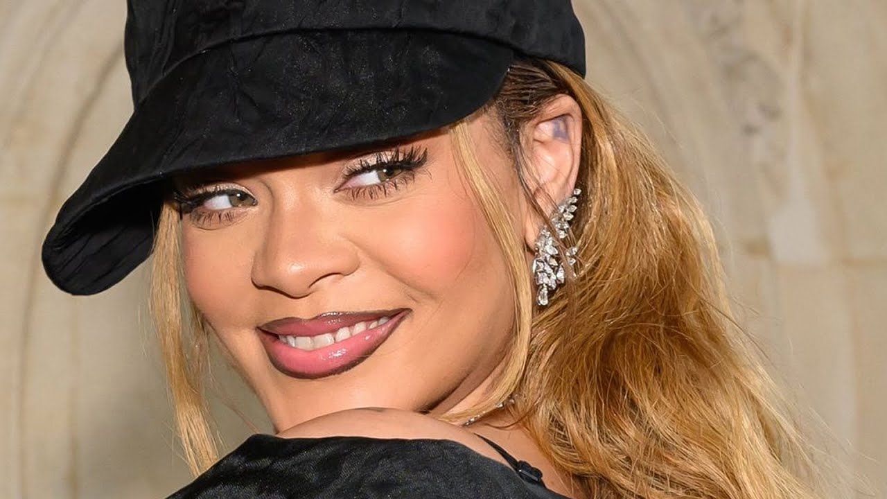 Rihanna “Fading Echoes” | Emotional Love Lyrics 💔