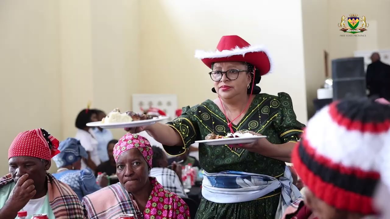 Premier’s Christmas Lunch With Elderly In Soutpan