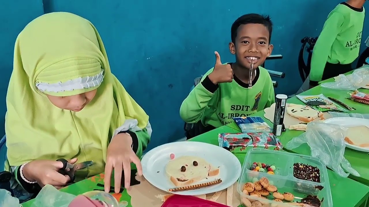 MILAD SDIT AL IBROHIMI KE-15