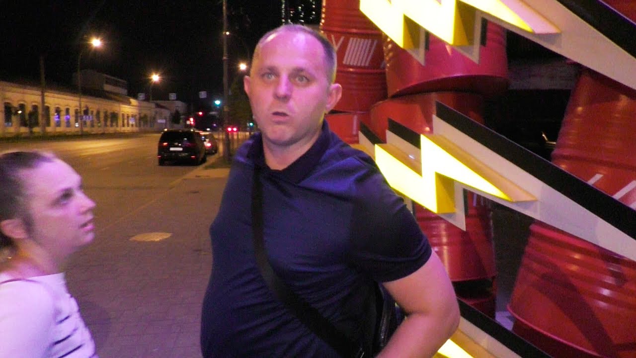 Краснодар. #1🔥Элитный верблюд вышел из VIP-отеля харкнул, дал заднюю и сбежал🔥