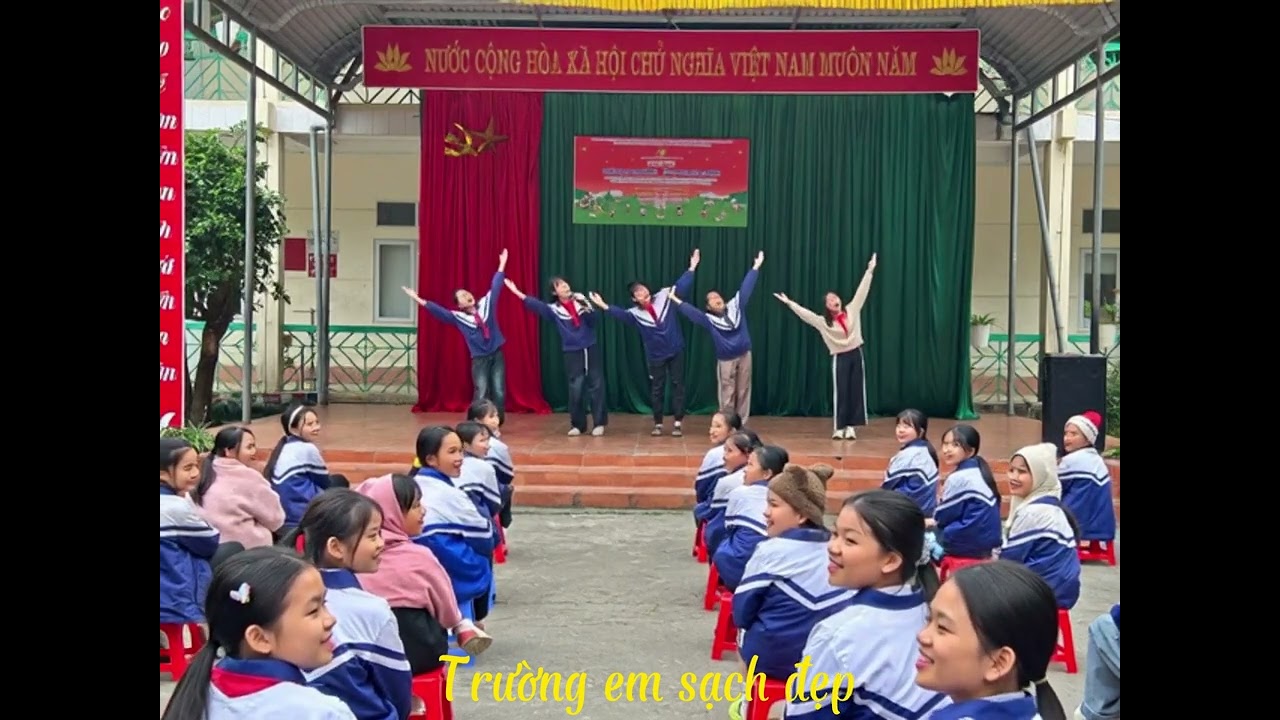 TRƯỜNG LỚP SẠCH ĐẸP