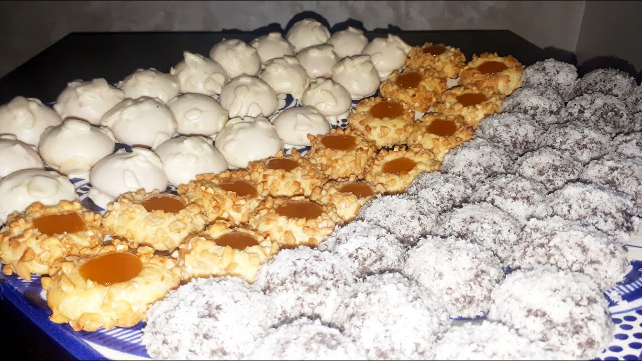 حلويات العيد 2021 ثلاث اشكال رائعة من عجين واحد بنكهات محتلفة