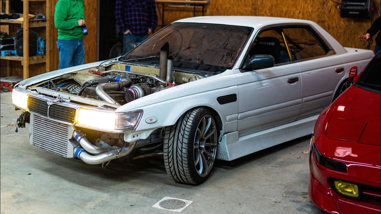 Taking Apart My Running Nissan Laurel C33 in 9 Minutes