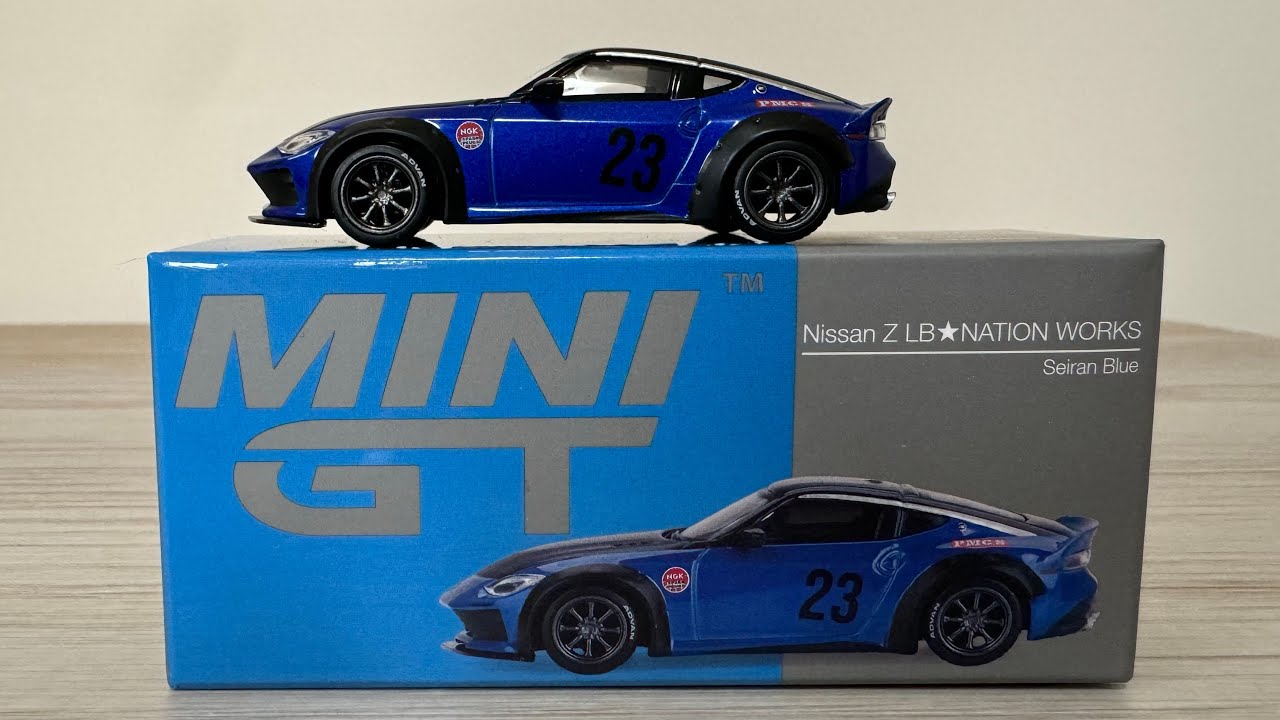 Mini GT 1:64 2023 Nissan Z LB Nation Works (Seiran Blue)