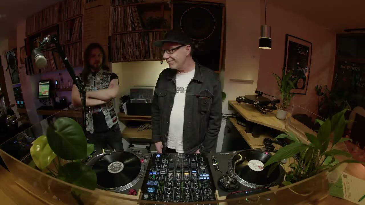 80s & 90s Metal Vinyl Mix | Monoliths of Metal w/ Jens Prüter & Yorck | mono•radio