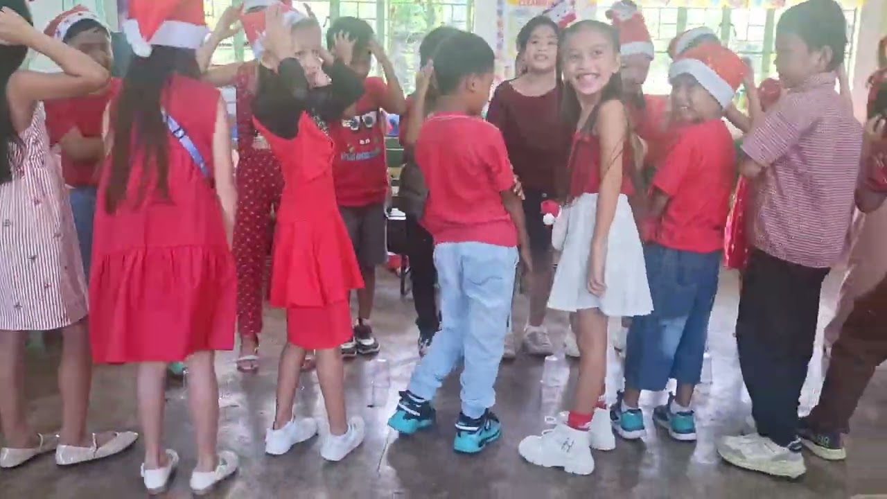 🎄🧑‍🎄 Classroom Christmas Party 🧑‍🎄🎄 #youtube #youtubevideo #youtubechannel #youtuber #viral