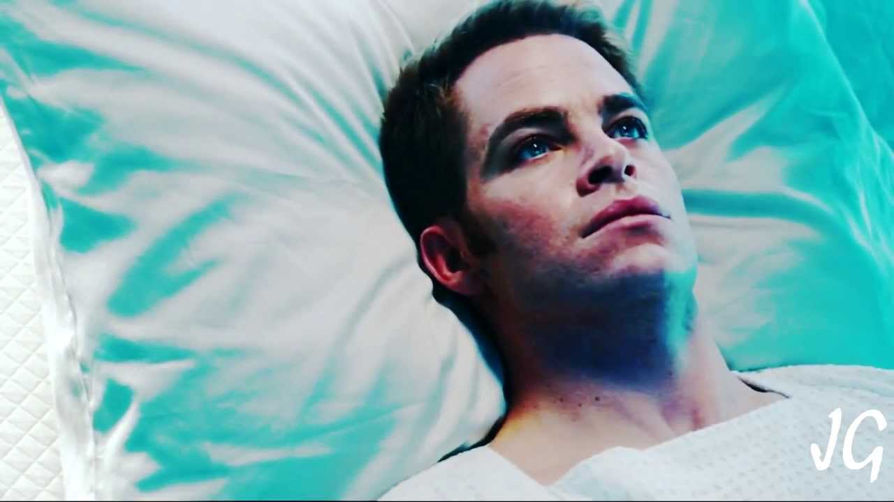 Pieces {AU} - Kirk/Spock