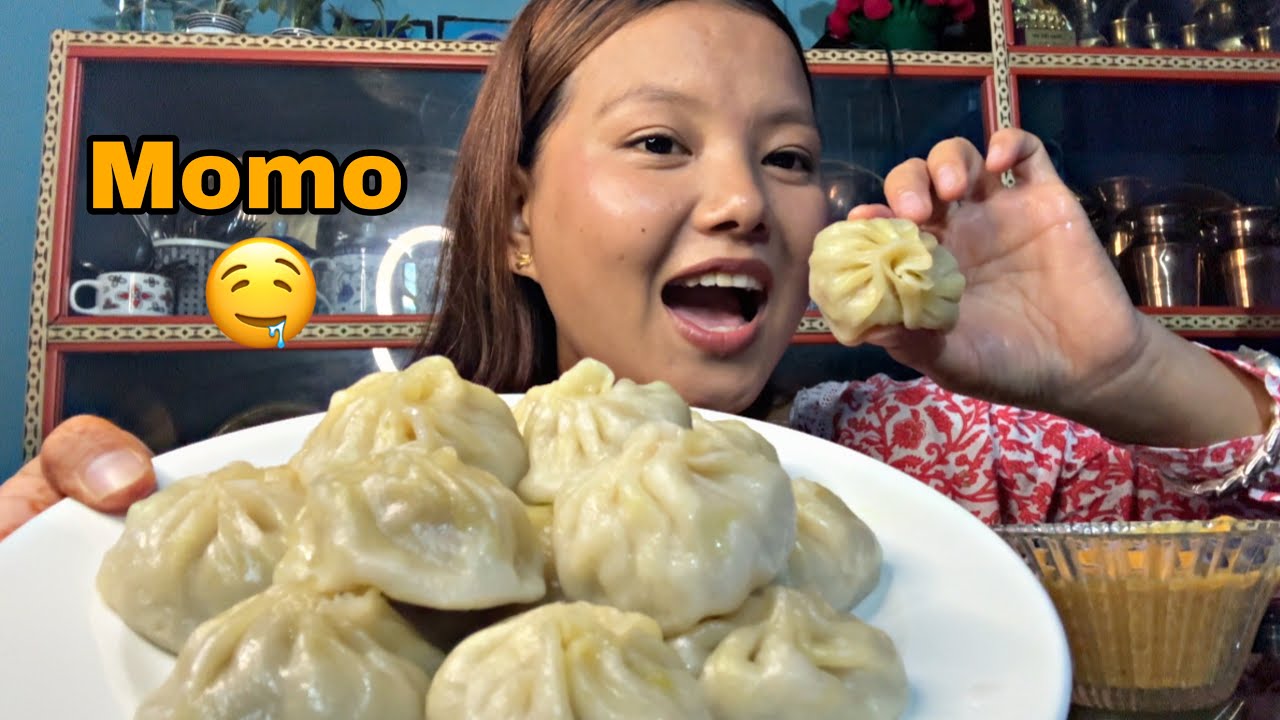 CHICKEN MOMO MUKBANG 🤤