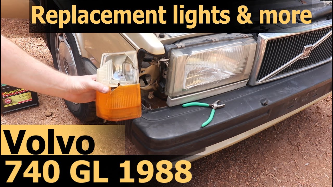 Replacing broken lights + More on my 34 year old volvo!