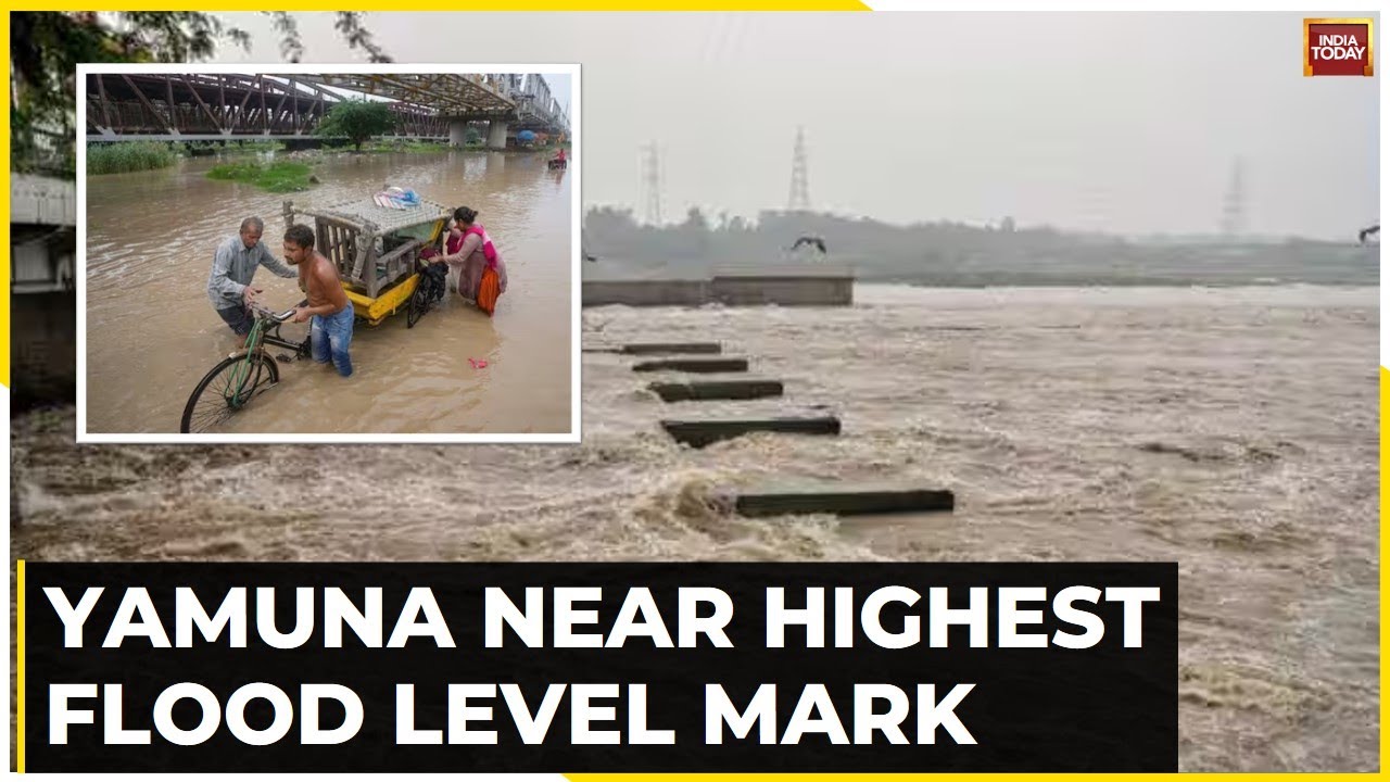 Delhi Flood Alert: Yamuna Levels Near Highest Flood Level Mark As It's Level Crosses 207 Mark