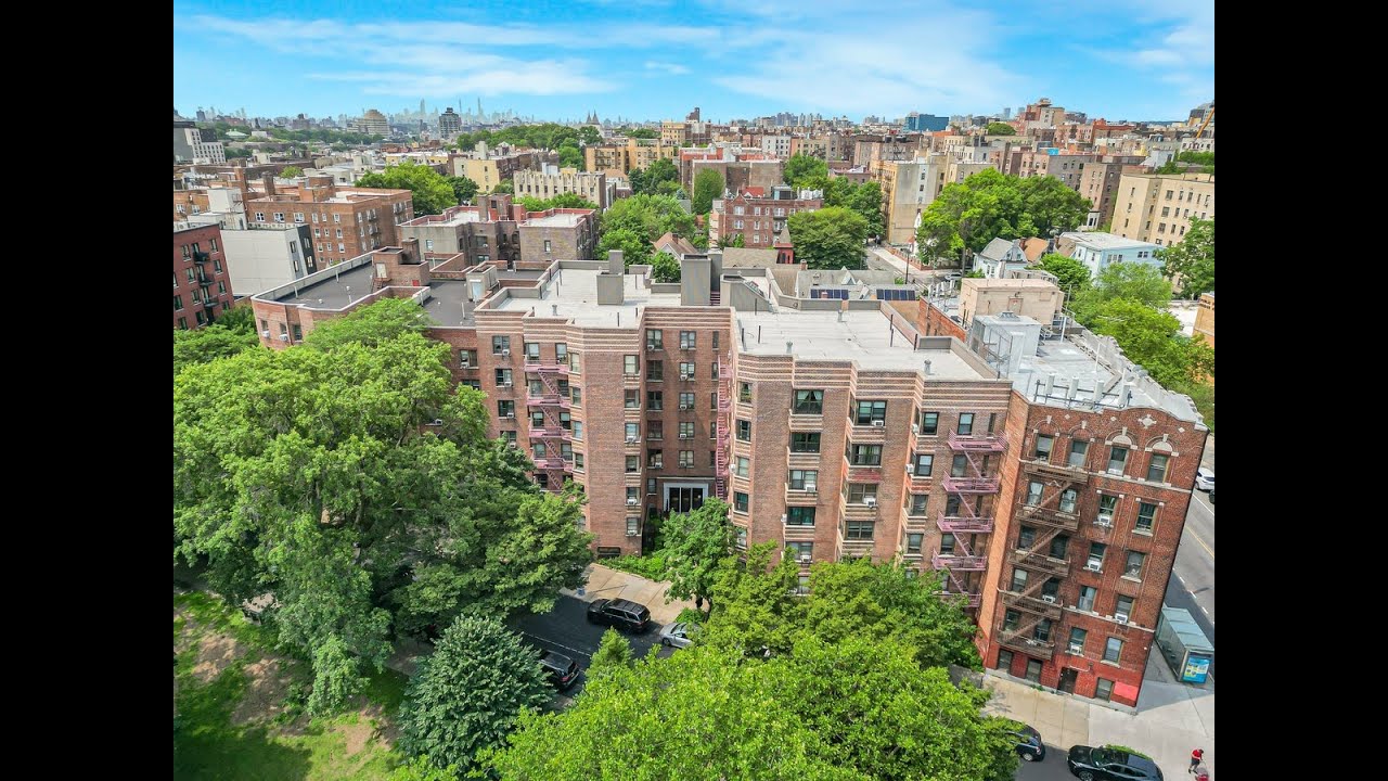 House Tour - 306 e Moshulo pkwy, Bronx, NY - For Sale