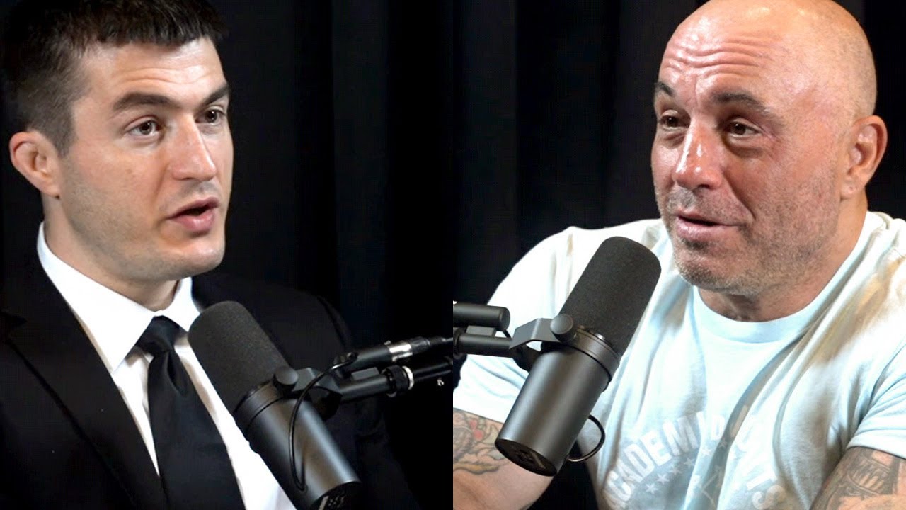 Joe Rogan on being famous | Lex Fridman Podcast Clips