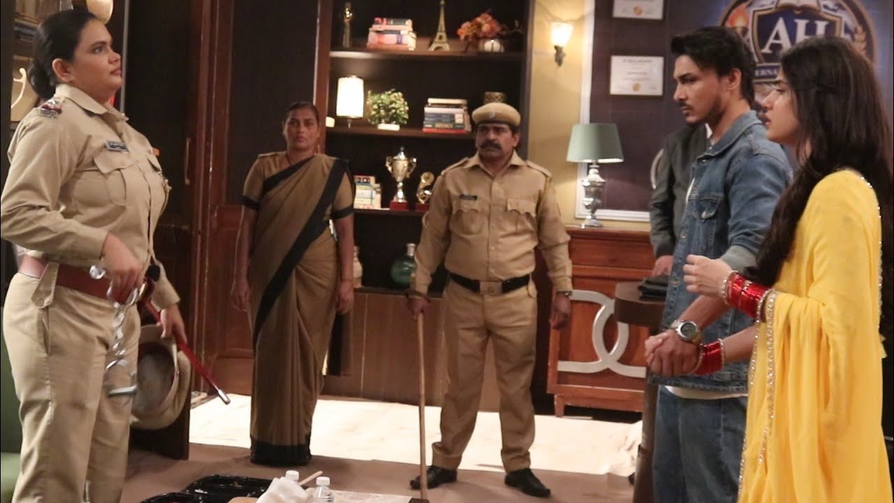Rangbaazi Dilon Ki | Ranbir ने Shivangi को बचाने के लिए सारा इल्ज़ाम खुद के सिर पे लिया | On Set