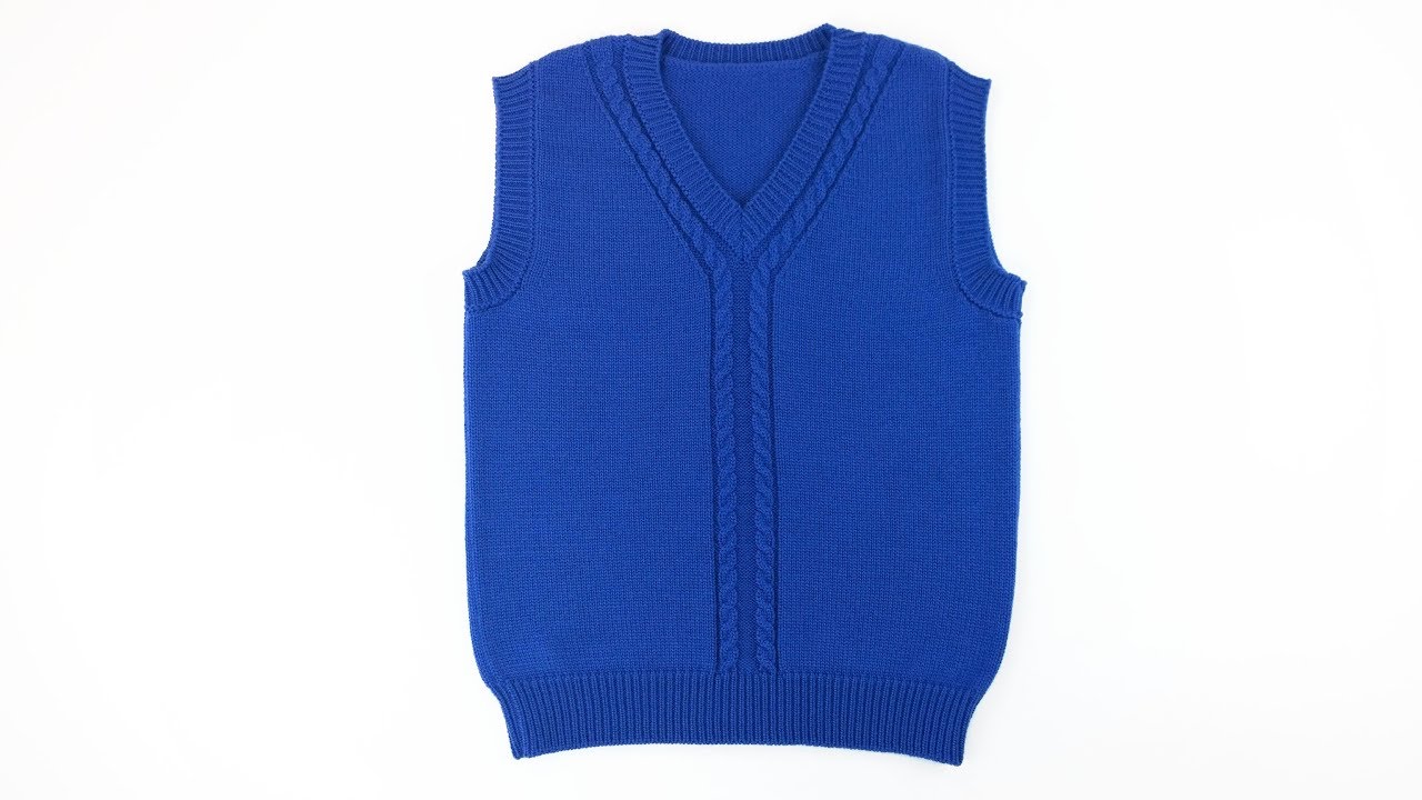 Вязаный жилет для мальчика . Knit vest for boys .