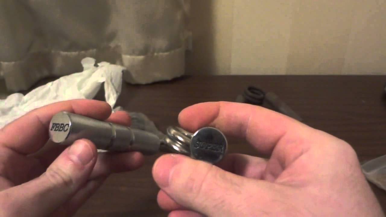 Unboxing some collectible grippers