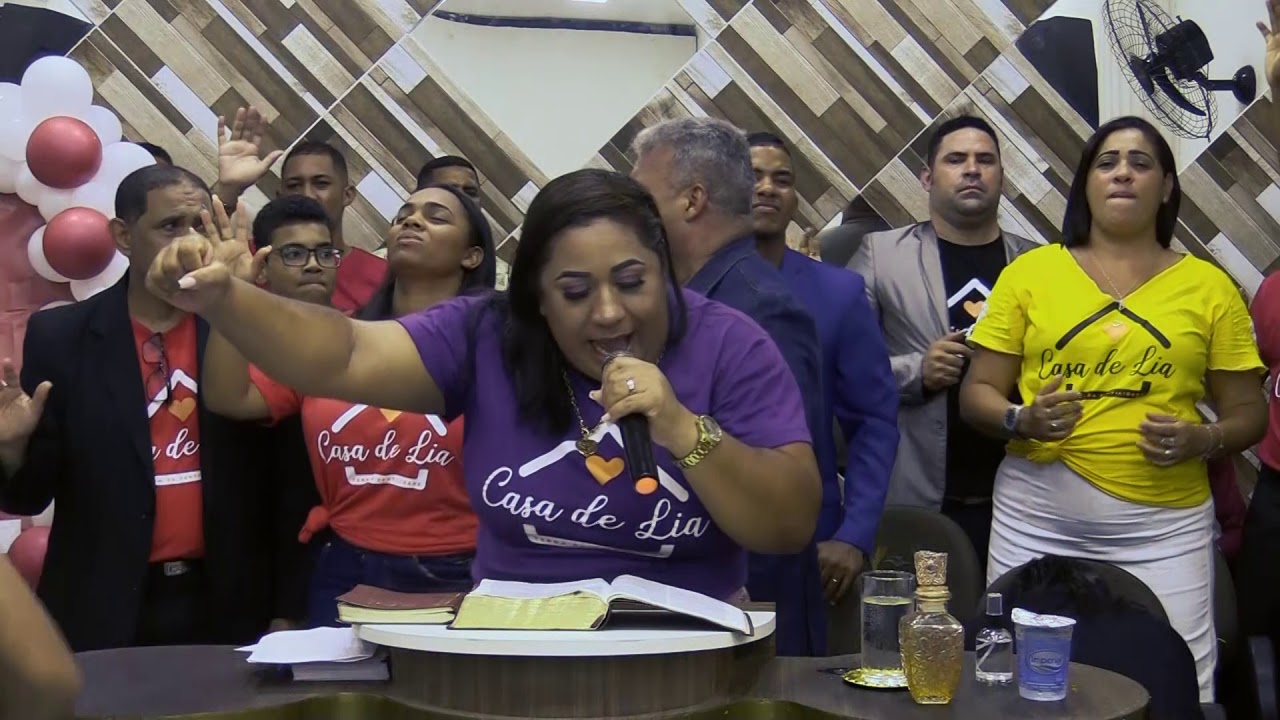 LUCIANA MARTINS | O ciclo da vida de Lia | 2021