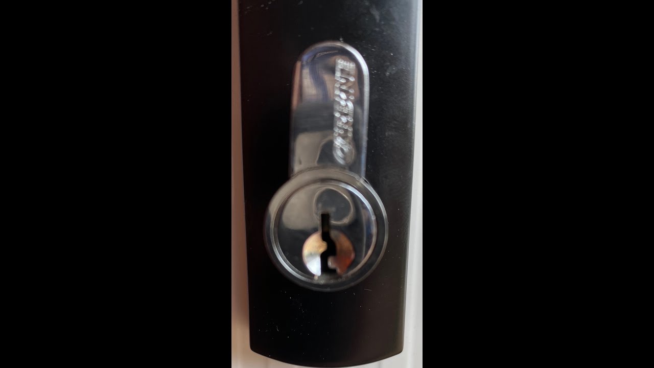 How to remove & install a screen door cylinder