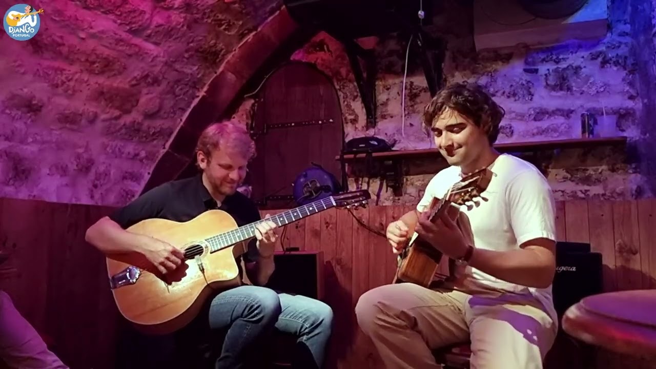 Hugo Guezbar & Fanou Torracinta play Nuages (Django Reinhardt)