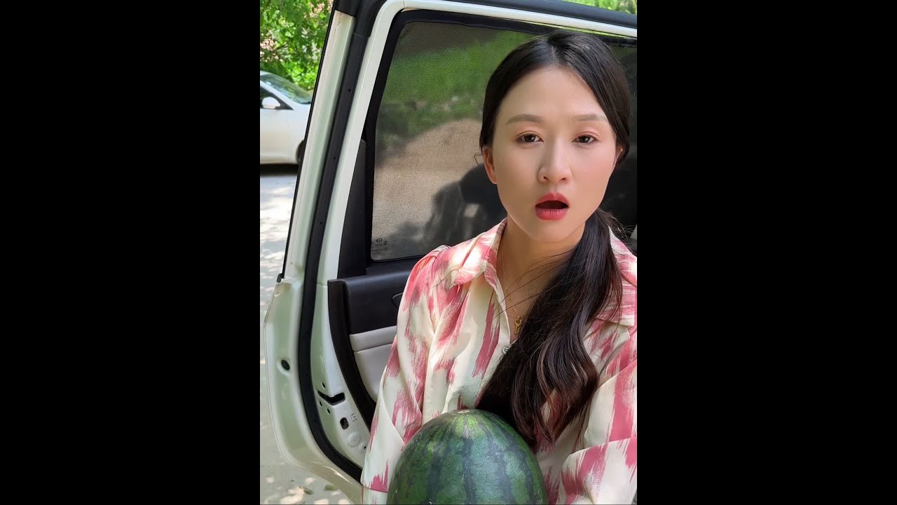 谁的西瓜不要了？这么大的西瓜