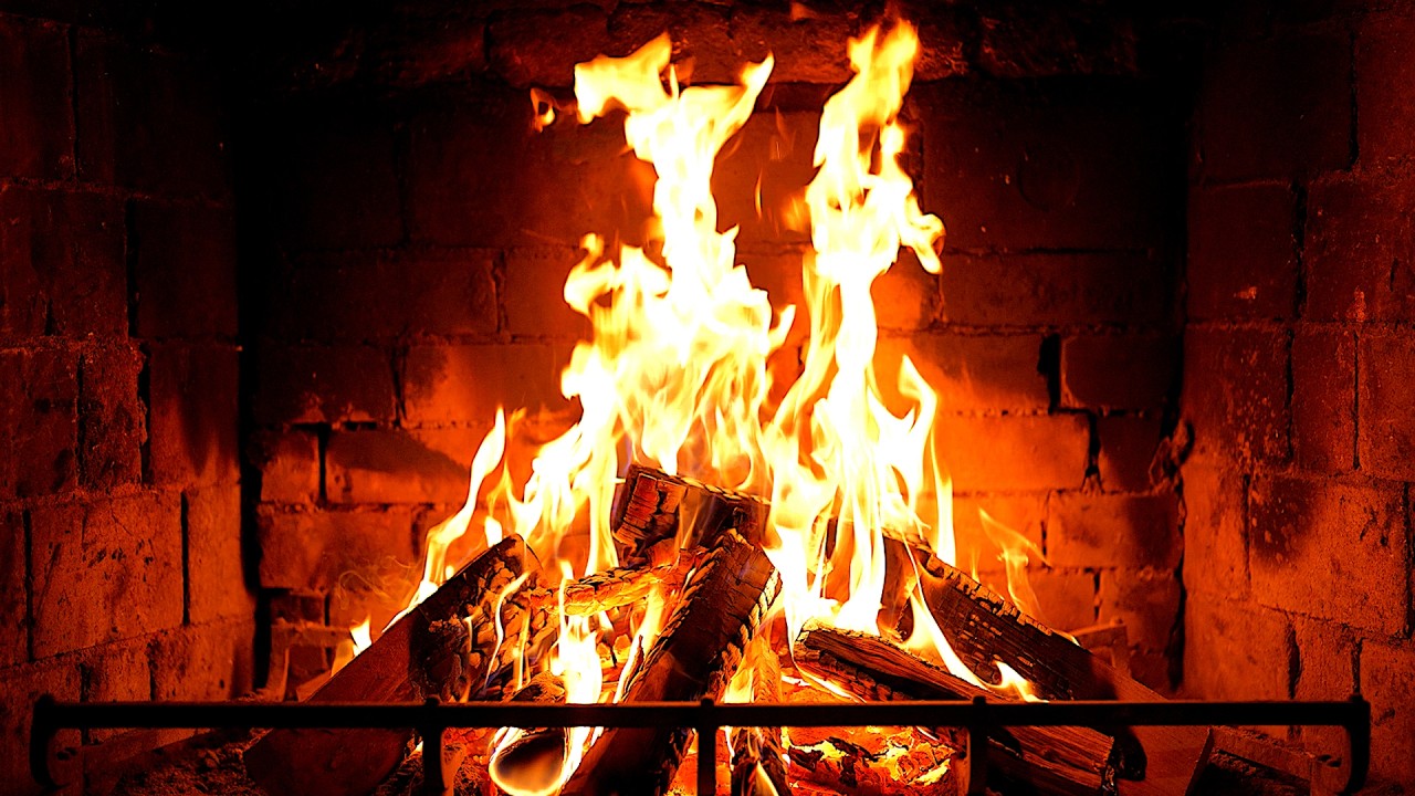 Cozy Fireplace 4K (12 HOURS). Fireplace with Crackling Fire Sounds. Fireplace Ambience