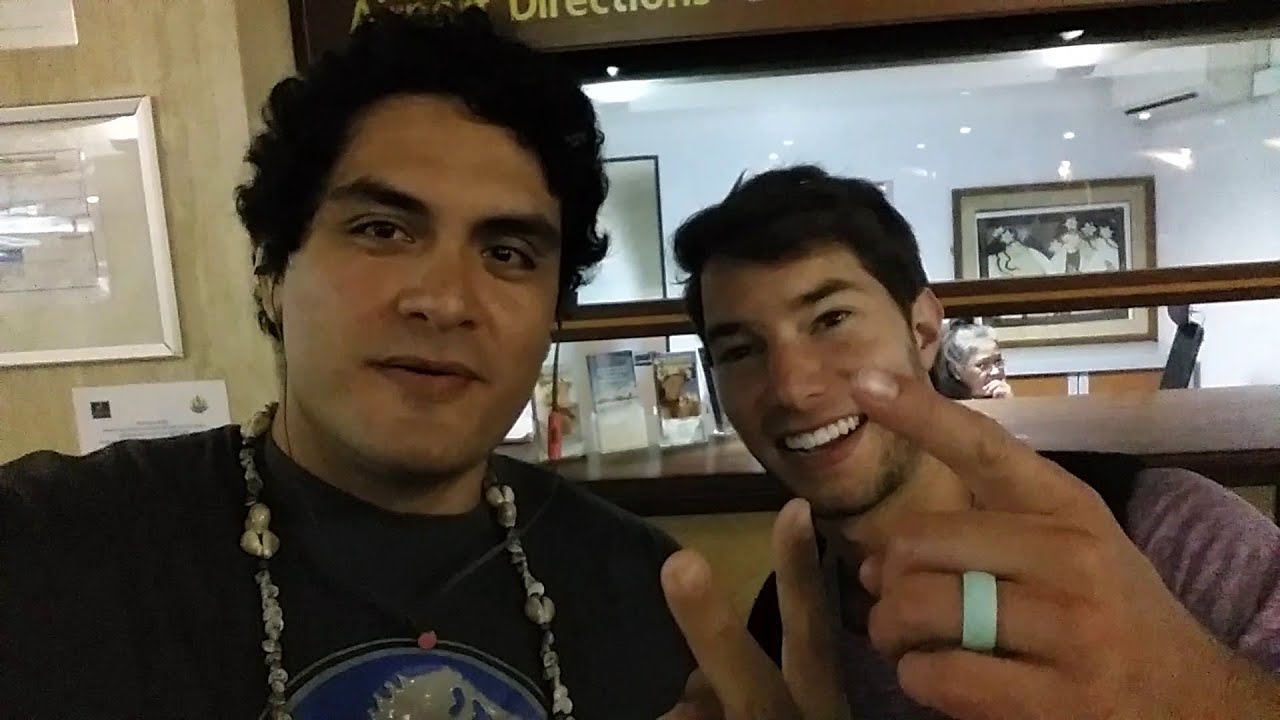 I MEET CORY COTTON FROM DUDE PERFECT AT TAHITI!!!!!