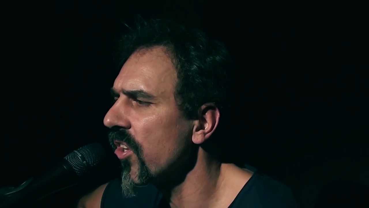 Bring me some water - (Acoustic Cover by Horst Gössl)