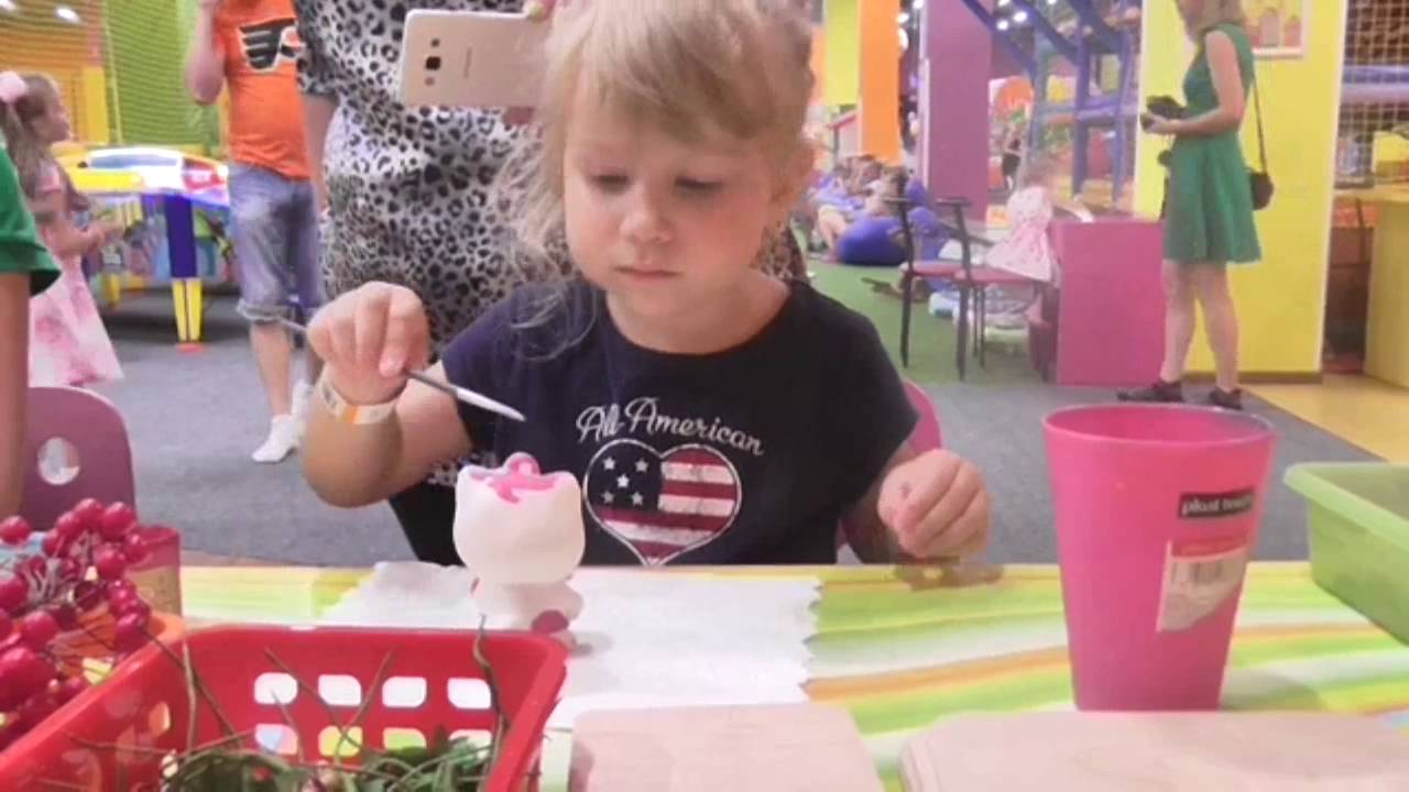 Разрисовка гипса Hello Kitty, в Планете детства Мастер класс.Hello Kitty plaster painting