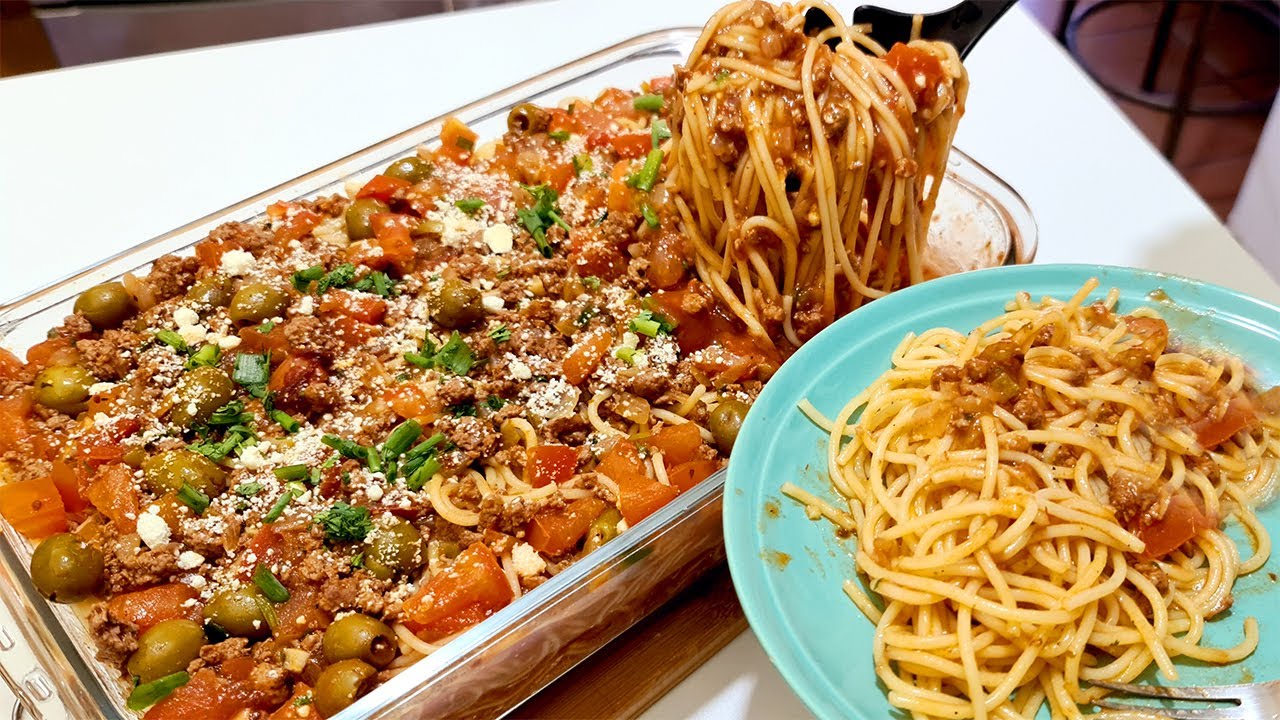 A vizinha me deu uma receita especial, macarronada de Domingo com queijo de minas!
