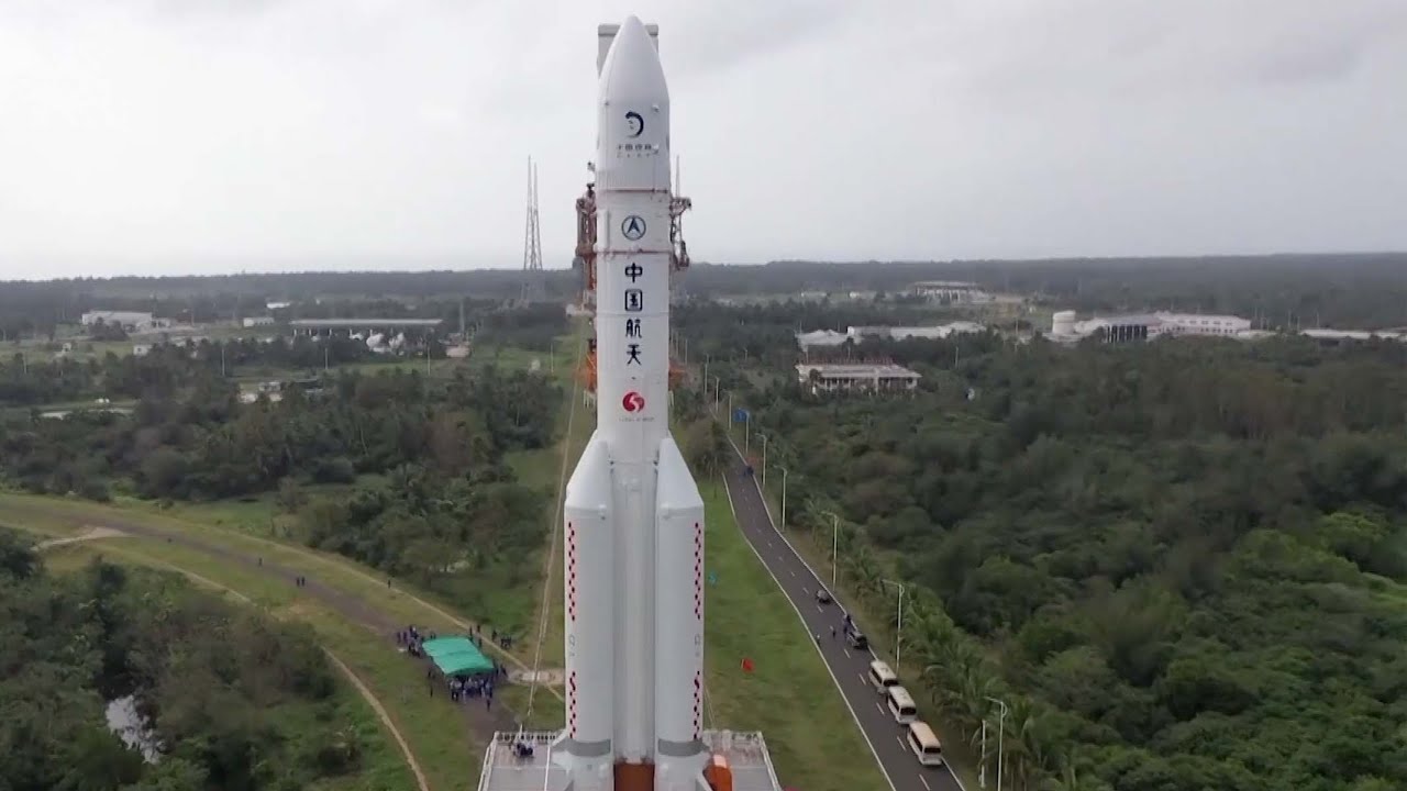 A female engineer's career with Chang'e 5 lunar mission
