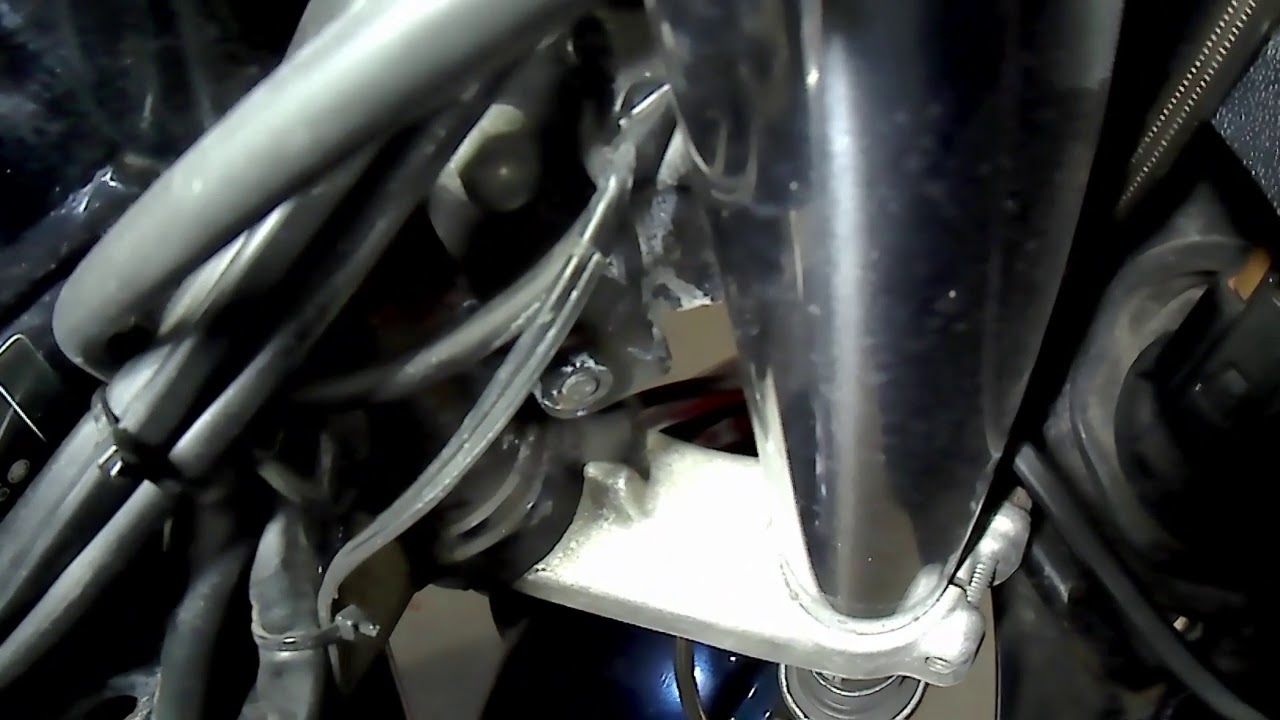 MOT Class 1&2 Video 2 - Front end assistant on machine