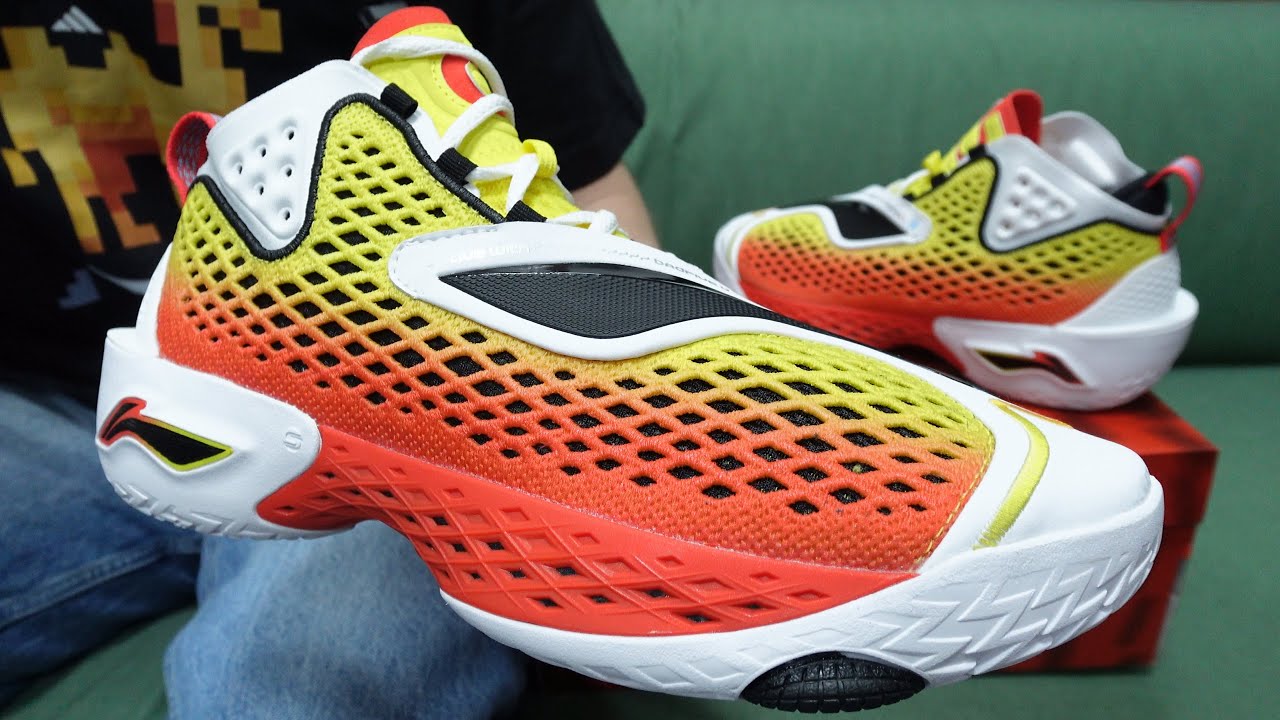 #774. Li-Ning BadFive 5 - Омерзительная пятёрка