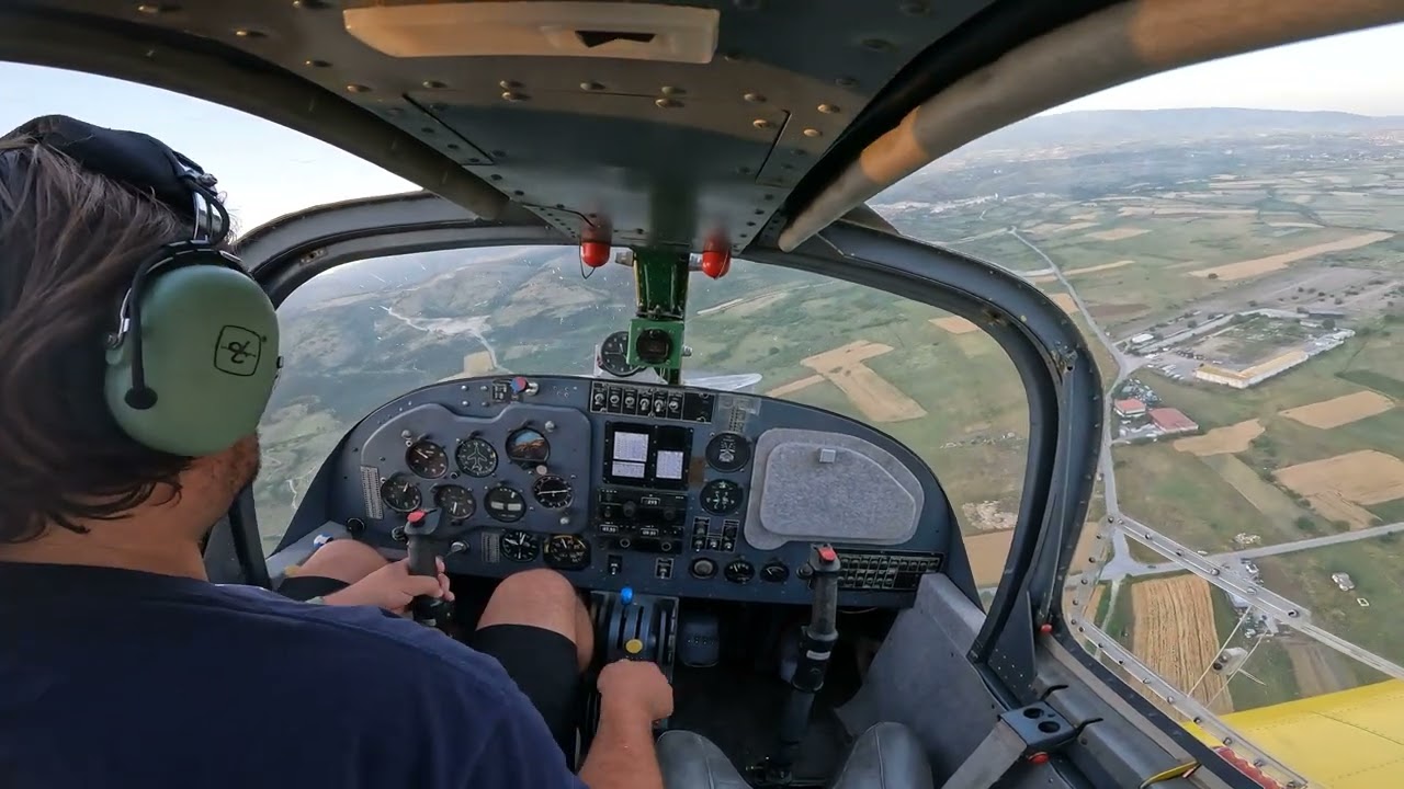 Utva 75 landing