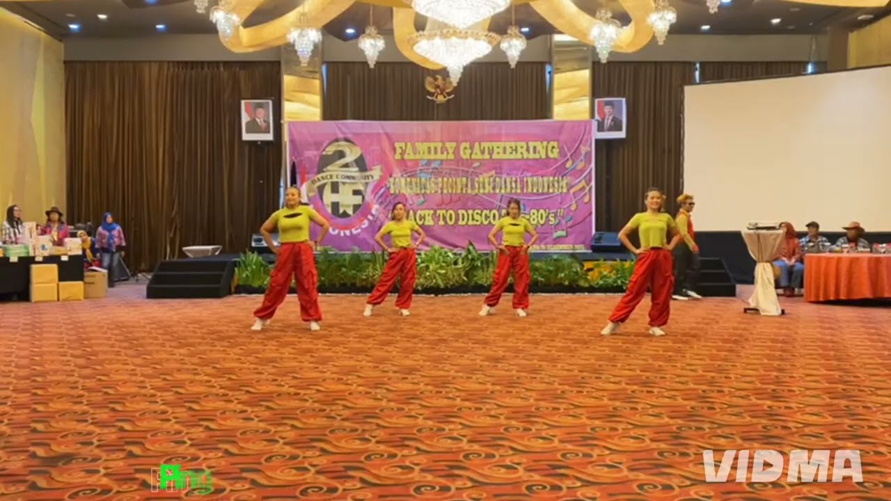 MOVE WITH ME (Choreo:Rob Fowler) & PING PONG(Choreo: Heejin Kim &Jaszmine Tan- Line Dance