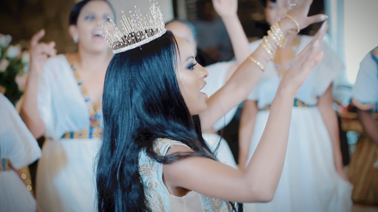 ሃይሎጋ ሃይሎጋ ሆ...ሃይሎጋ ሃይሎጋ ሆ   Ethiopian Wedding & Melse Dance!!