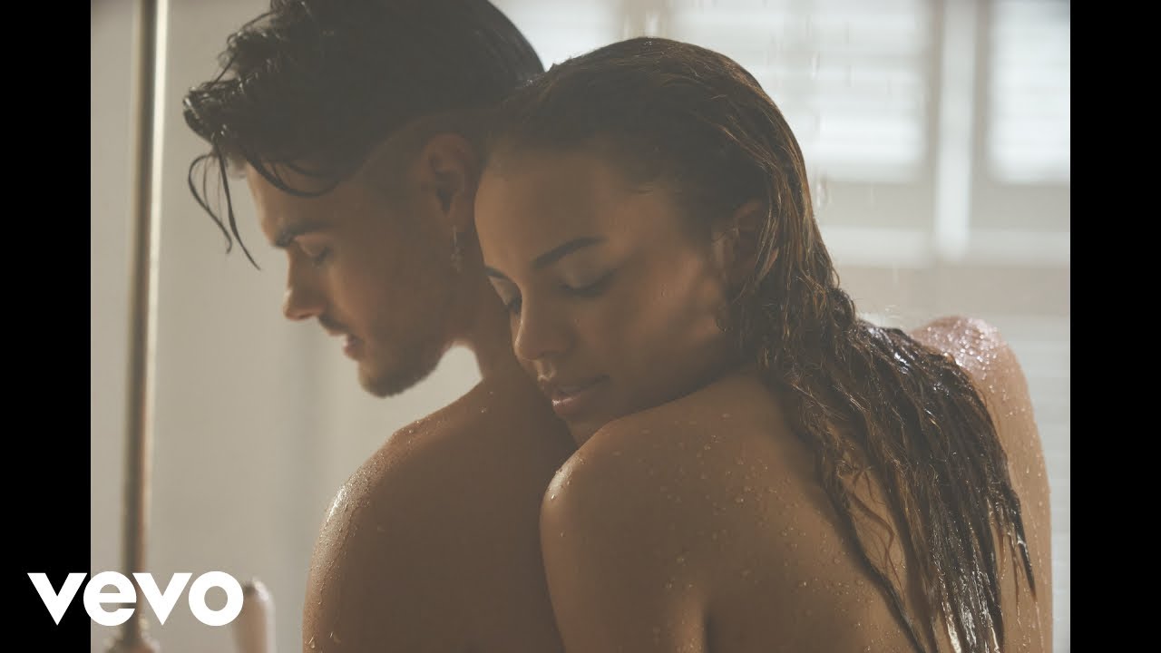 Leslie Grace, Abraham Mateo - Qu&eacute; Ser&aacute; (Official Video)