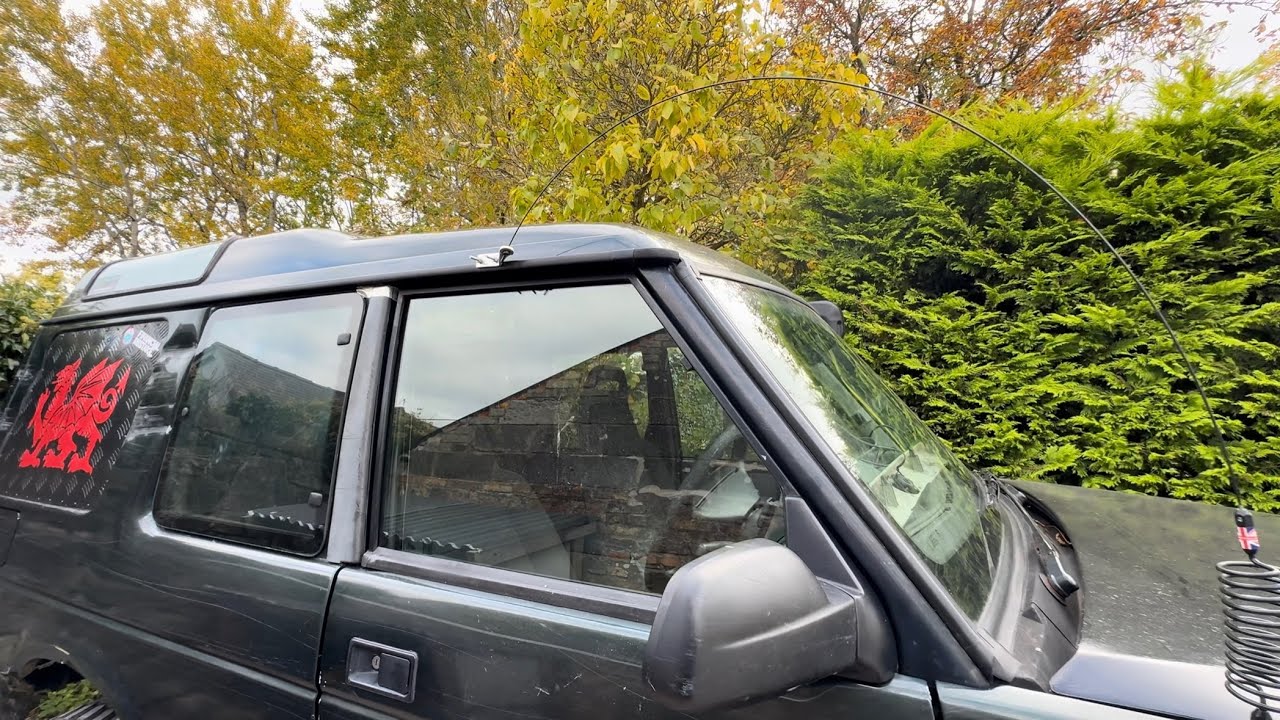 LandRover Discovery 1 - CB Radio Install