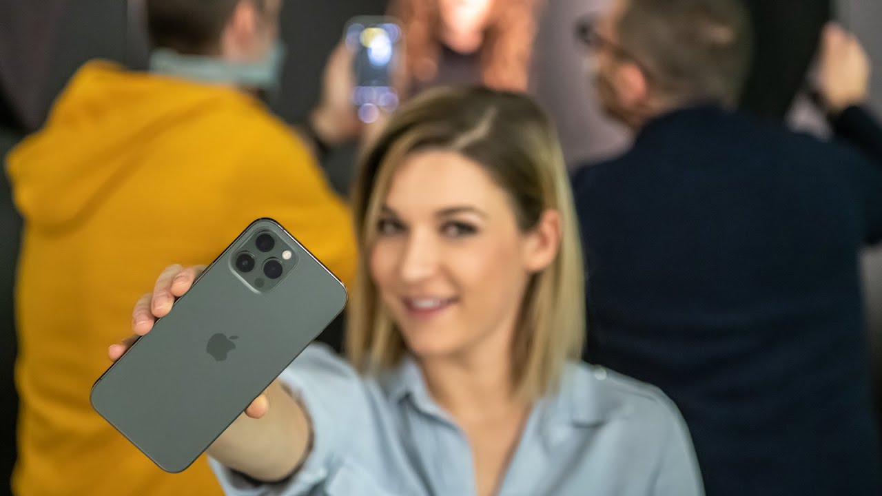 iPhone 12 Pro Max: RITRATTI DA URLO su un set professionale! 😱