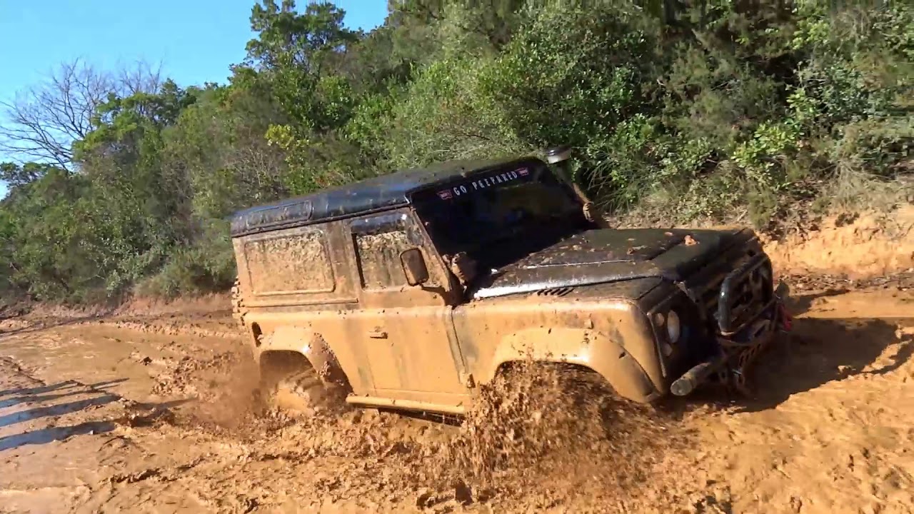 Land Rover Defender 90 300TDI - 37''  **Extreme Mud OFF ROAD**