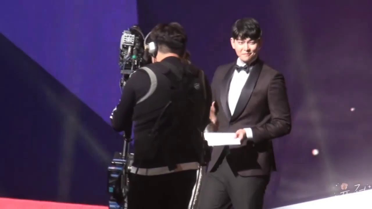 [FMV] 윤균상 x 김유정 - 궁금해 (Yoon Kyunsang x Kim Yoojung Sweet Interactions Part 2)