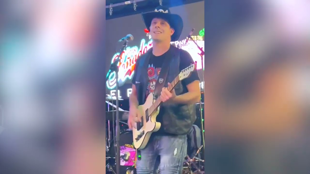 EL PASO DEL GIGANTE VERSION ROCK Grupo soñador Beto Tlahuetl FT LOS PINK CHEESE GREEN GOES