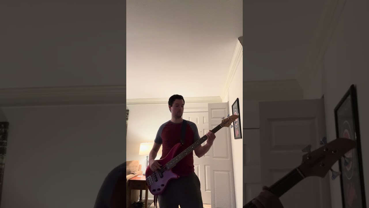 Bass cover of “Battle Belongs” by Phil Wickham  Rights reserved to Phil Wickham 